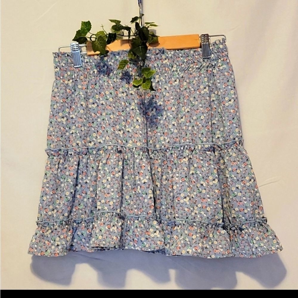 Pookie & Sebastian. Ruffle Top and Skirt Set. Size Medium. NWT - Picture 3 of 10